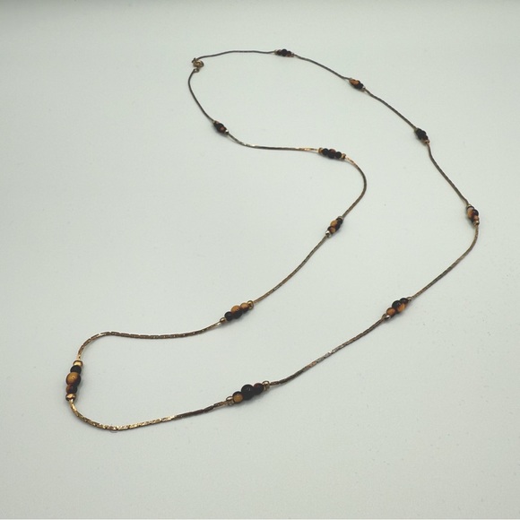 Korea 1960s Elegant Gold and Brown Beaded Necklace - Picture 3 of 14